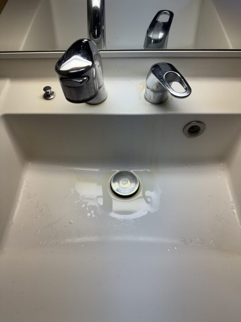 洗面所水栓交換