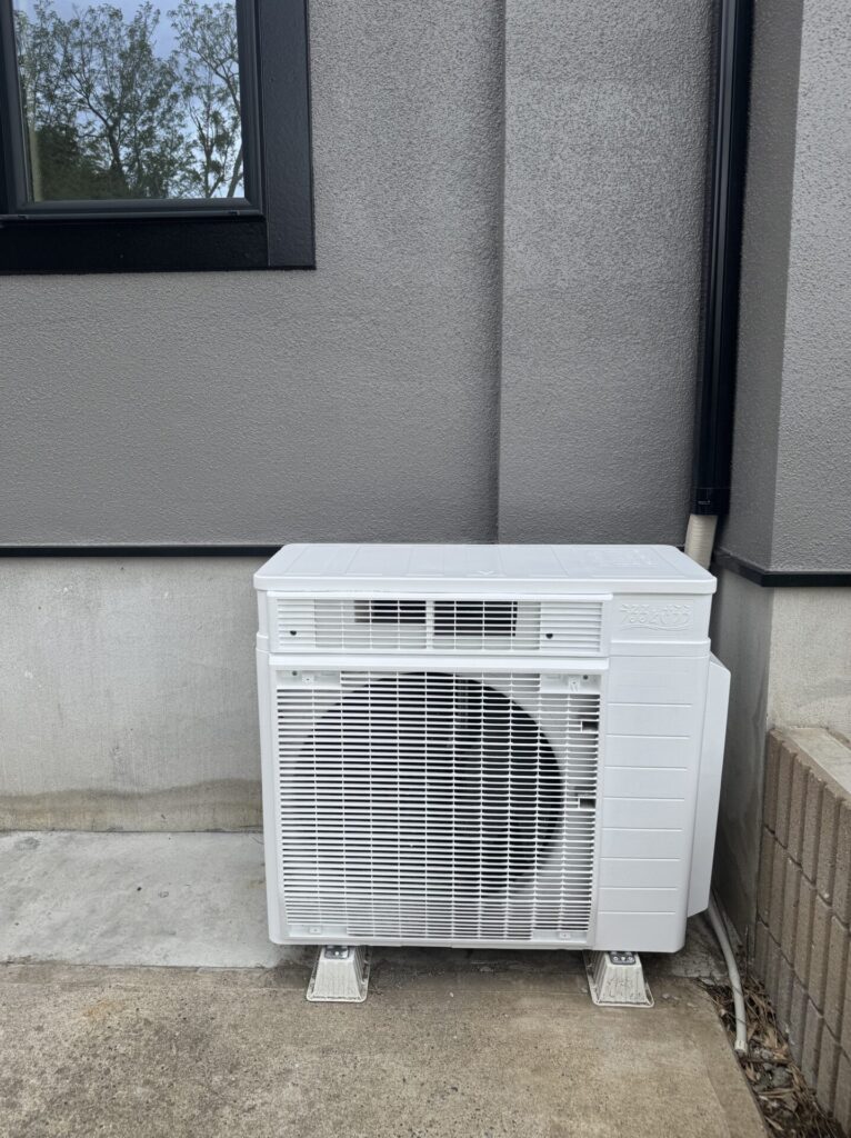 室外機遮熱塗装